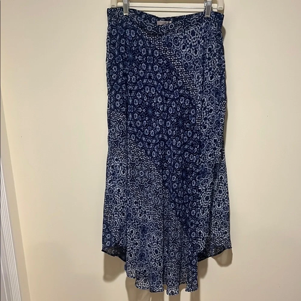 Roz & Ali 💙 Blue Patterned Women's Skirt Size Petite Large - Picture 4 of 11